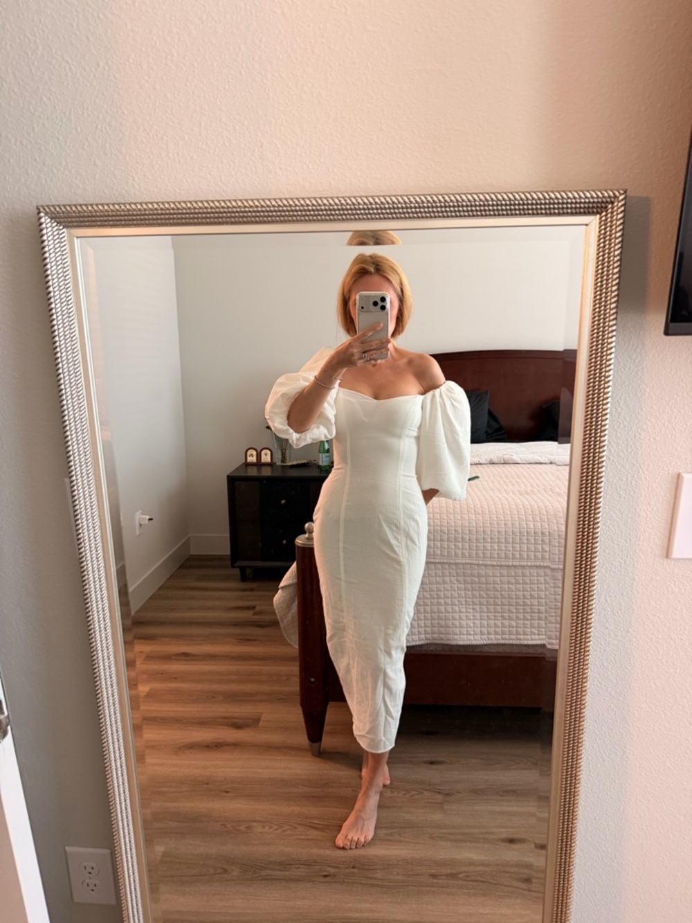 H&M White Off-Shoulder Puff-Sleeve Maxi Dress - Picture 3 of 4